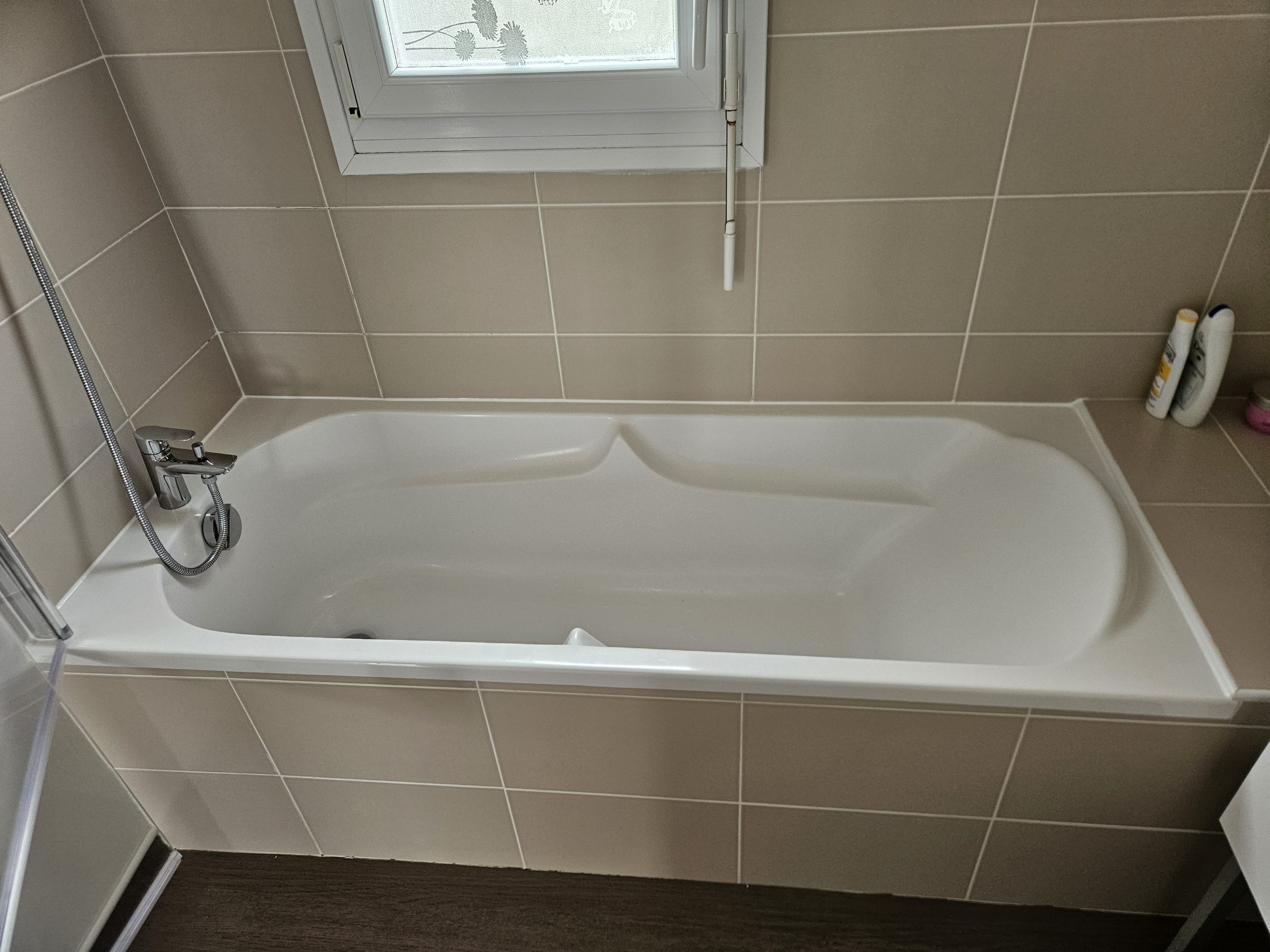 Réfection de joints de baignoire
